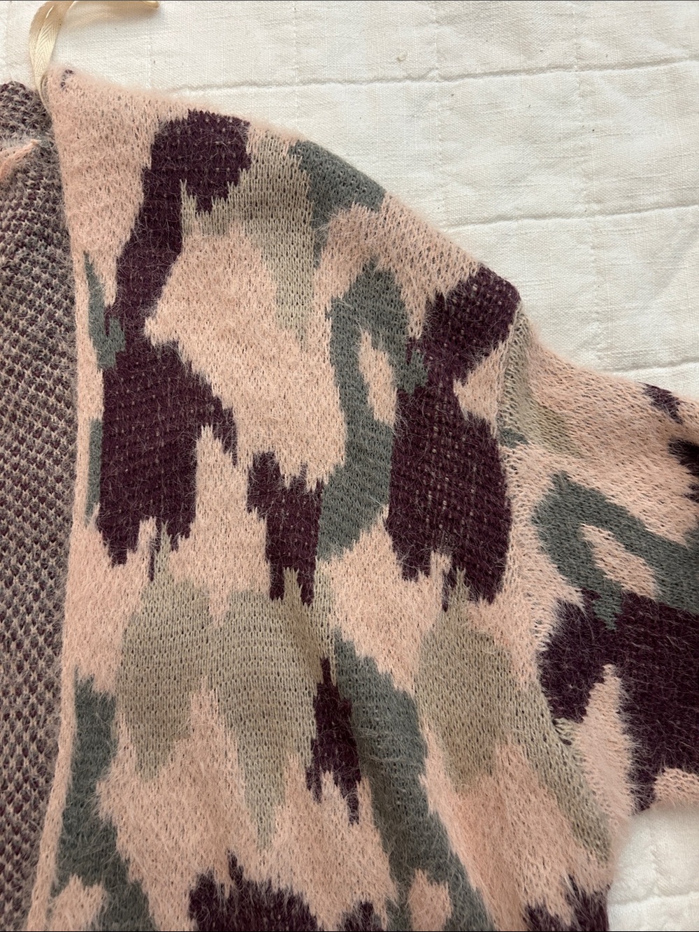 Umgee Pink Camouflage Open-Front Cardigan with Plum and Gray Accents - Picture 3 of 7